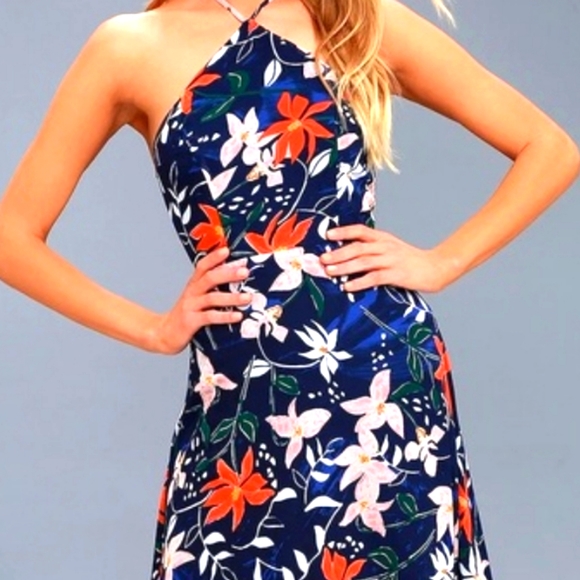 LULUS floral maxi dress - Picture 1 of 8